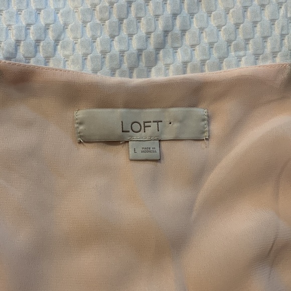 Loft Top - Picture 3 of 5